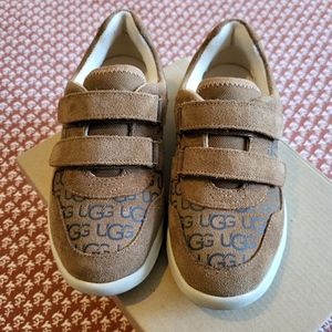 Guc ugg sneakers